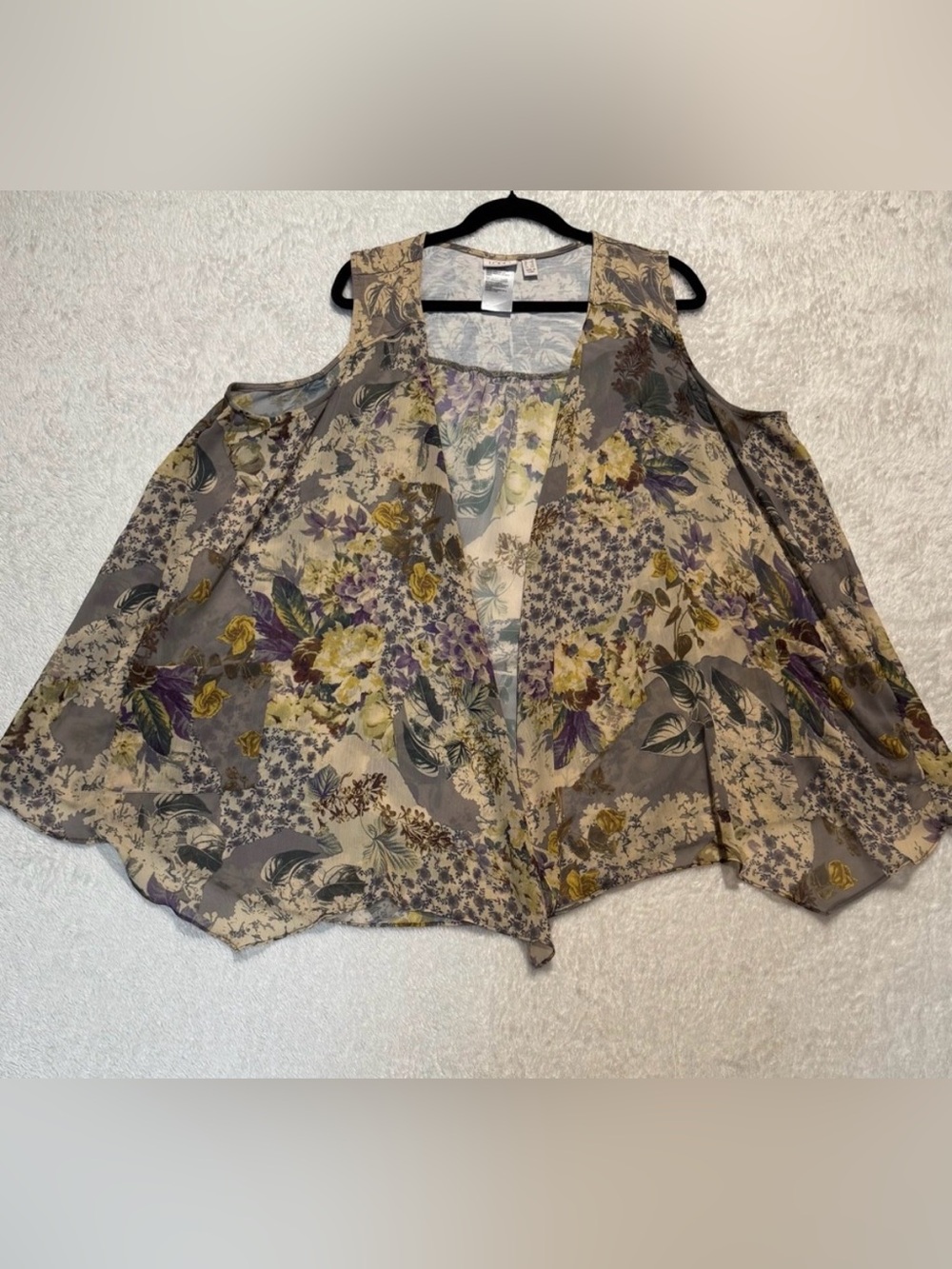 LOGO by Lori Goldstein Floral Top Vest Size 1X Multicolor